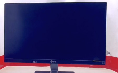 Не показывает изображение монитор LG