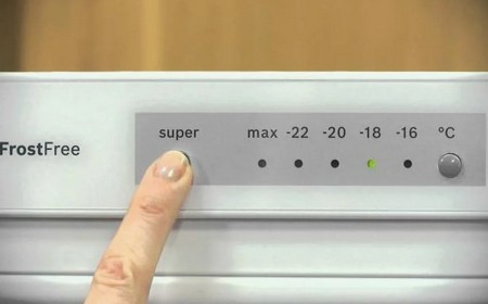 Намерзавет лёд в холодильнике LG