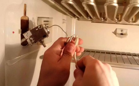 Намерзавет лёд в холодильнике LG