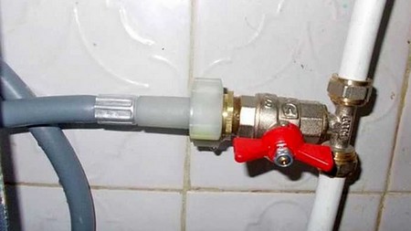 Подключение стиральной машины LG к водопроводу