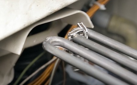 Извлечение посторонних предметов из стиральной машины LG