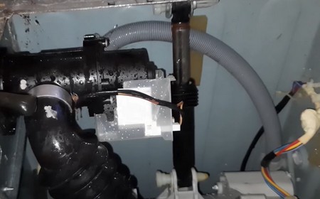 Замена амортизаторов в стиральной машине LG