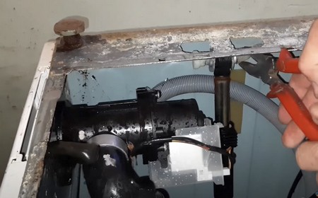 Замена амортизаторов в стиральной машине LG